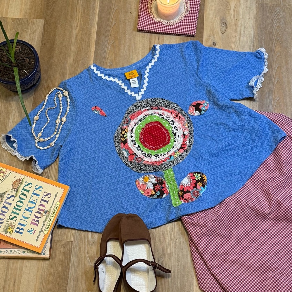 Upcycled Handmade Raw Appliqué Artsy Flower Shirt with Rick-Rack & Lace Trim